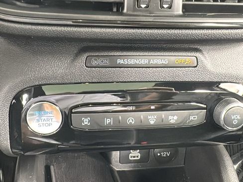 Used 2024 Ford Escape ST-Line Elite w/ Premium Technology Package image 27