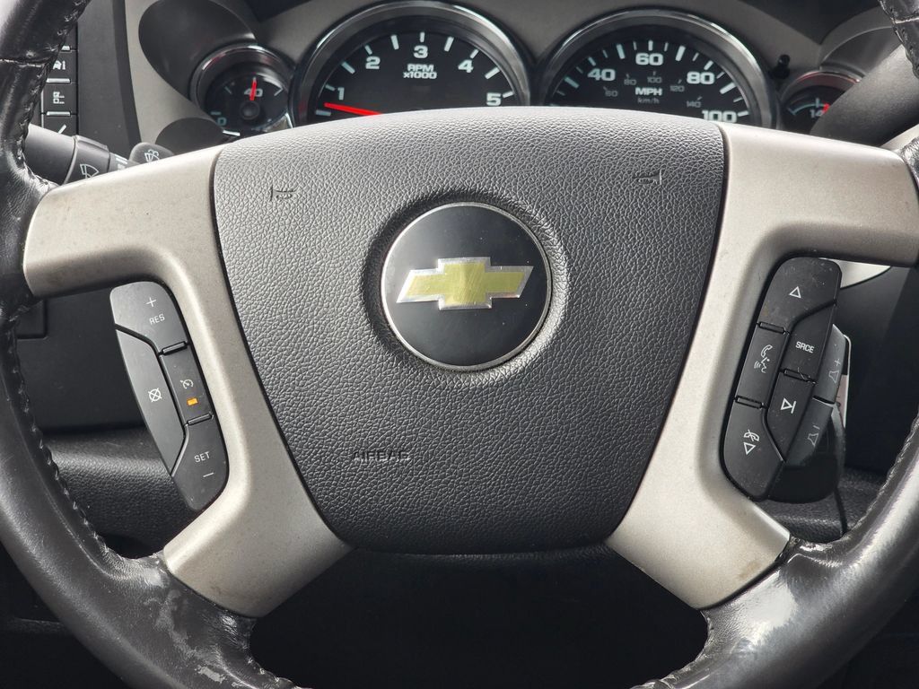 Used 2011 Chevrolet Silverado 1500 LT w/ All-Star Edition AWD/4WD image 16
