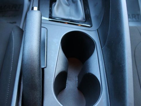 Used 2025 Hyundai Elantra Sport image 25