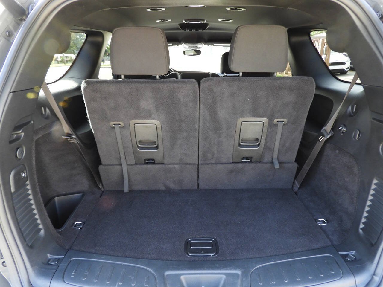Used 2025 Dodge Durango R/T w/ Blacktop Package AWD/4WD image 24