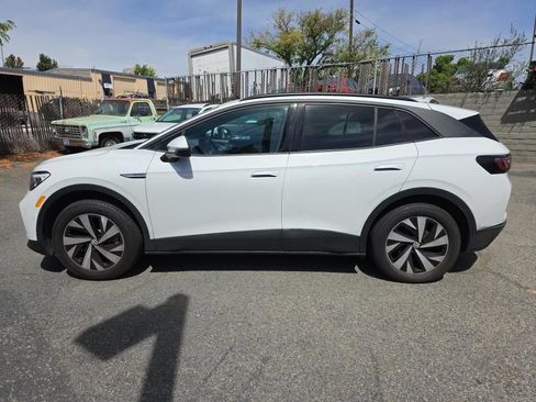 Used 2023 Volkswagen ID.4 Pro AWD/4WD image 2