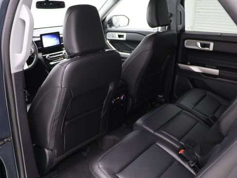 Used 2022 Ford Explorer Limited w/ Hybrid Equipment Group 310A image 11