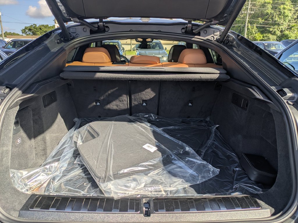 New 2027 BMW X6 M60i AWD/4WD image 20