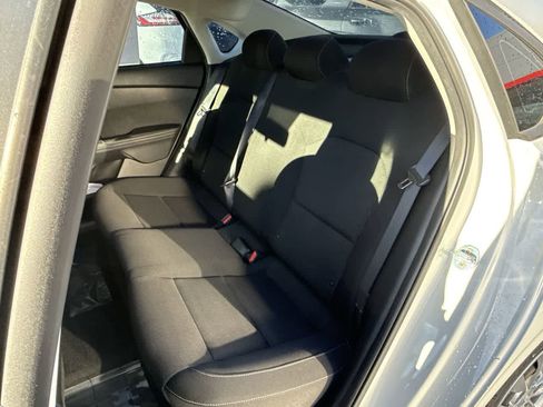 Used 2021 Kia Forte Sedan image 12