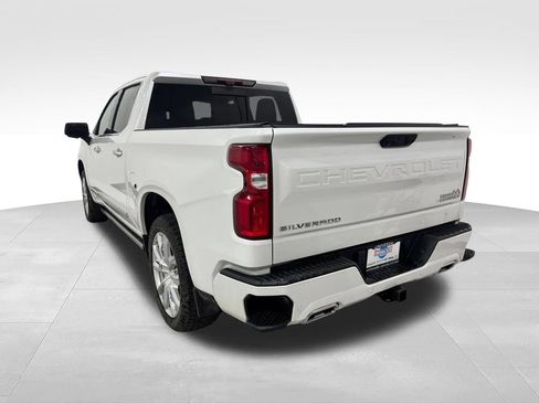 Used 2022 Chevrolet Silverado 1500 High Country w/ High Country Premium Package AWD/4WD image 39