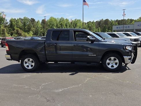 Used 2021 RAM 1500 Big Horn AWD/4WD image 12