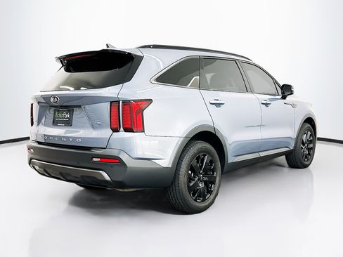 Used 2021 Kia Sorento S w/ Panoramic Sunroof Package AWD/4WD image 9