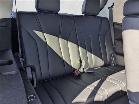 Certified 2026 Acura MDX FWD w/ Technology Package image 19