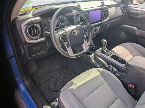 Certified 2020 Toyota Tacoma SR5 image 9