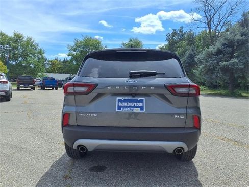 Used 2025 Ford Escape Active image 6