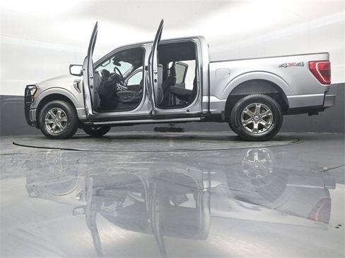 Used 2021 Ford F150 XLT w/ Equipment Group 301A Mid image 52