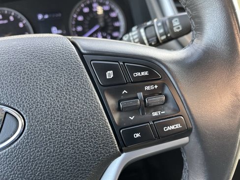 Used 2017 Hyundai Tucson Limited w/ Cargo Package image 19