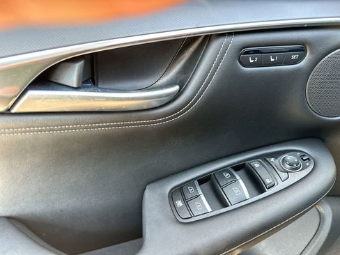 Used 2024 INFINITI QX55 Luxe w/ Cargo Package image 13