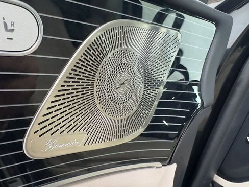 Used 2024 Mercedes-Benz GLE 450e 4MATIC image 7