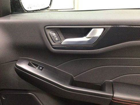 Used 2024 Ford Escape ST-Line w/ Tech Pack #1 image 30