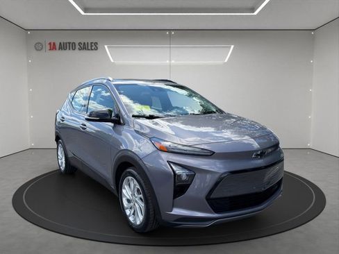Used 2023 Chevrolet Bolt EUV LT w/ Driver Confidence Package FWD image 7