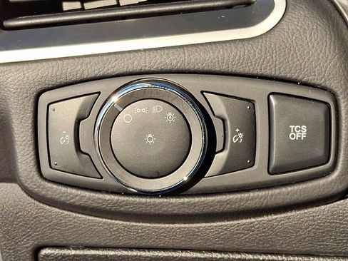 Certified 2024 Ford Edge SEL image 27