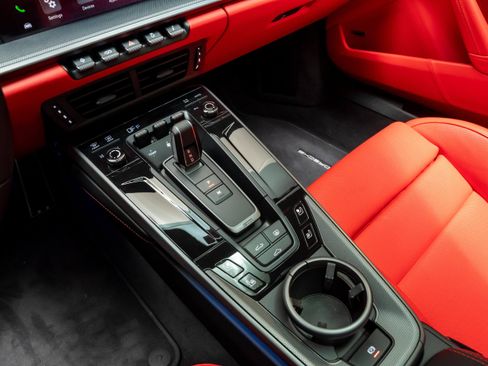 Certified 2026 Porsche 911 Carrera S RWD image 25
