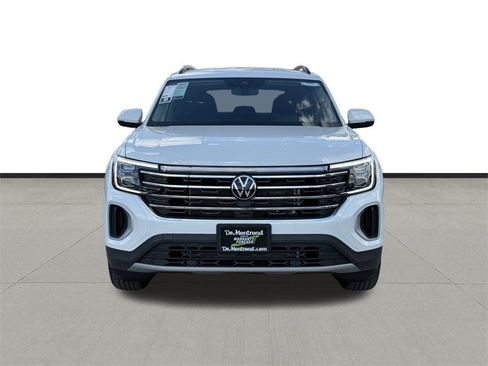 New 2026 Volkswagen Atlas SE image 2