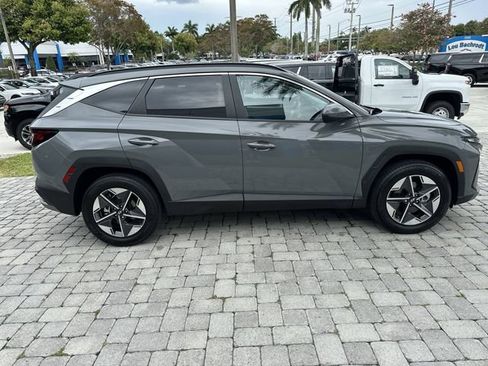 Used 2025 Hyundai Tucson SEL FWD image 14