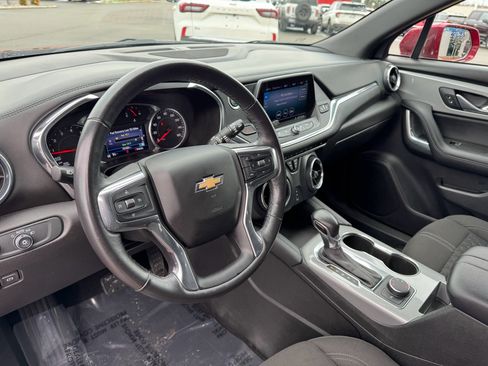Used 2019 Chevrolet Blazer LT image 26