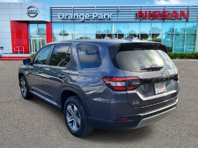 Used 2023 Honda Pilot EX-L image 3