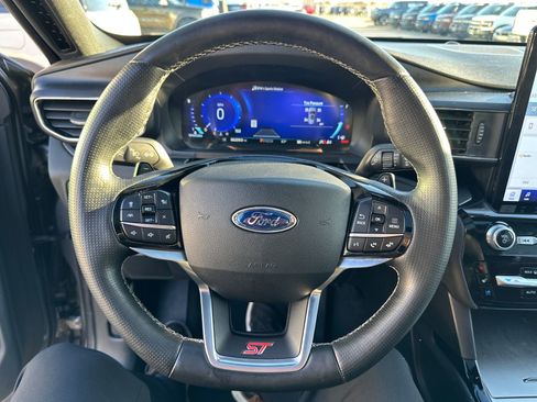 Used 2021 Ford Explorer ST w/ Equipment Group 401A image 15