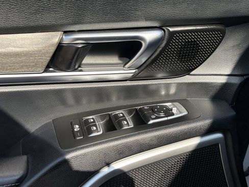 Used 2022 Kia Telluride EX w/ EX Premium Package AWD/4WD image 11