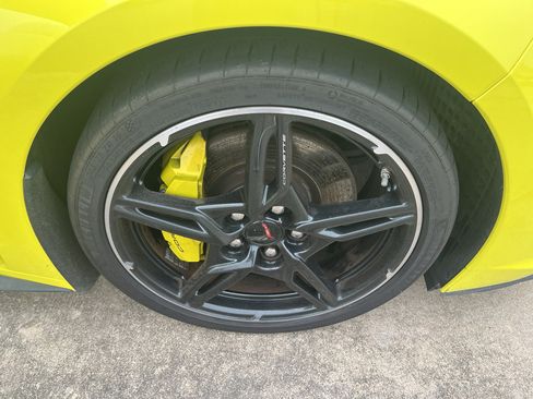 Used 2020 Chevrolet Corvette Stingray Premium Cpe w/ 3LT Preferred Equipment Group RWD image 38