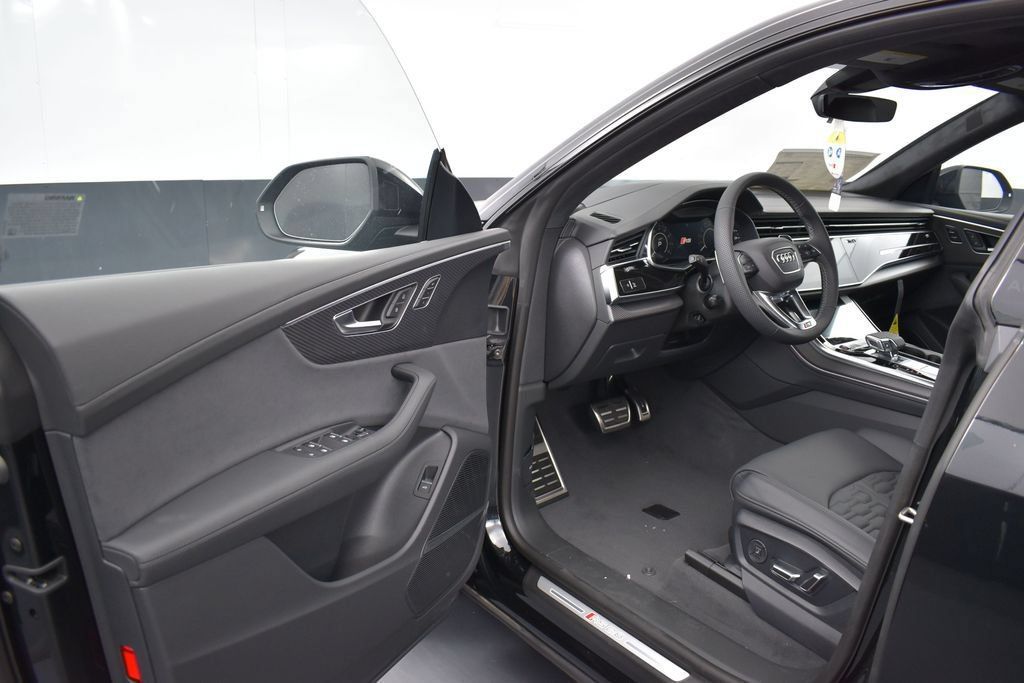 New 2026 Audi RS Q8 performance AWD/4WD image 5
