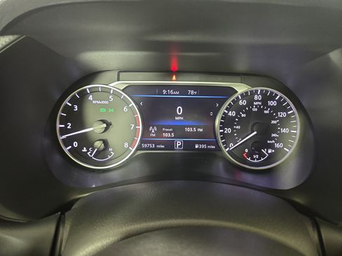 Used 2024 Nissan Sentra SV FWD image 18