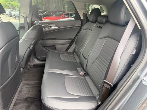 Used 2025 Kia Sportage SX Prestige AWD/4WD image 19