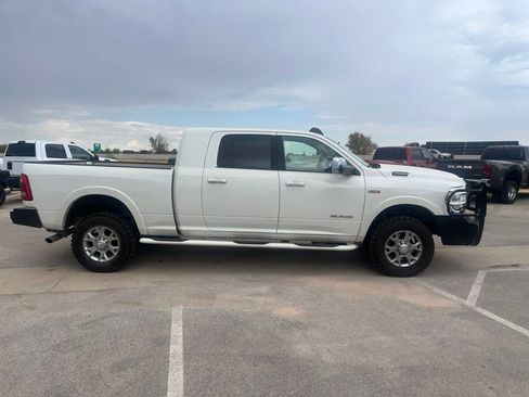 Used 2022 RAM 2500 Laramie w/ Body Color Bumper Group AWD/4WD image 6