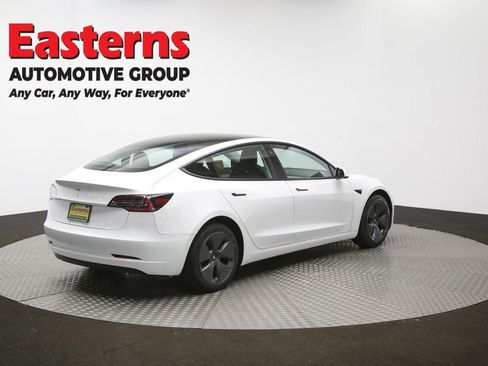 Used 2023 Tesla Model 3 Standard Range image 40