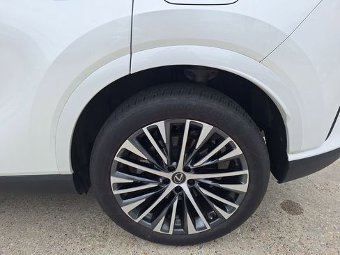 Used 2023 Lexus RX 350 Premium Plus w/ Accessory Package (Z1) image 27