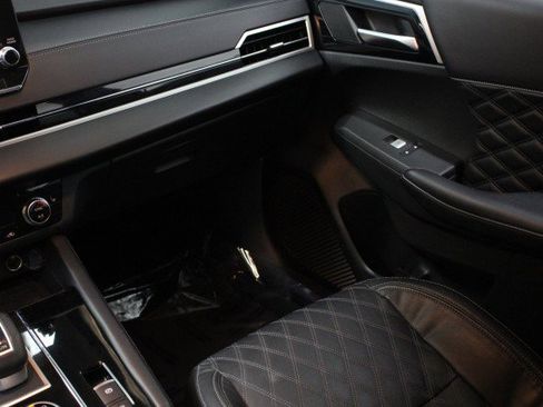 Used 2023 Mitsubishi Outlander SEL image 26