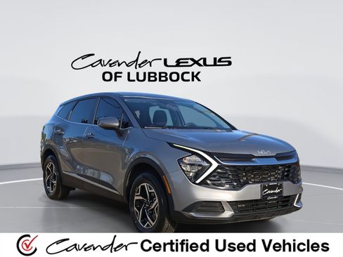 Used 2023 Kia Sportage LX AWD/4WD image 1