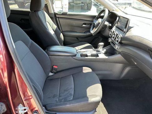 Used 2024 Nissan Sentra SV FWD image 16