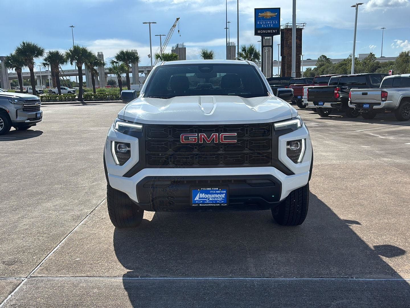 Used 2024 GMC Canyon Elevation RWD image 2