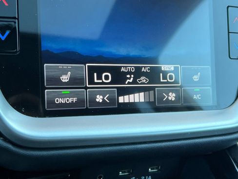 Used 2021 Subaru Outback Limited XT image 21