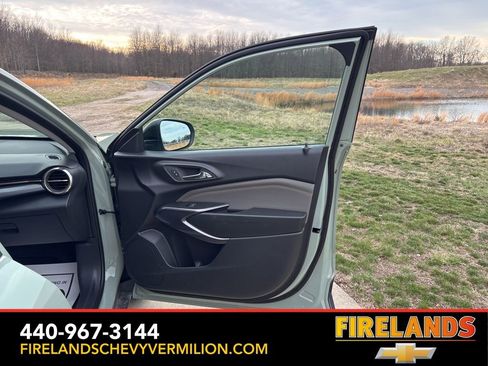 New 2026 Chevrolet Trax ACTIV w/ Driver Confidence Package image 24
