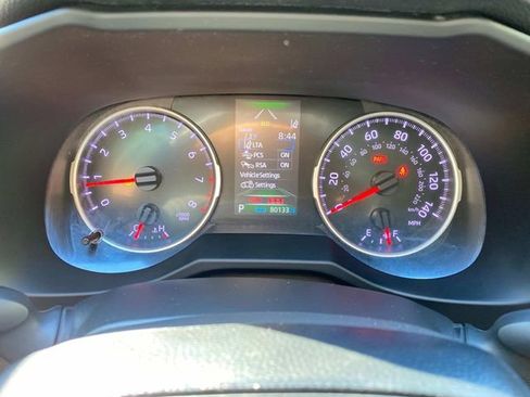 Used 2021 Toyota RAV4 LE FWD image 16