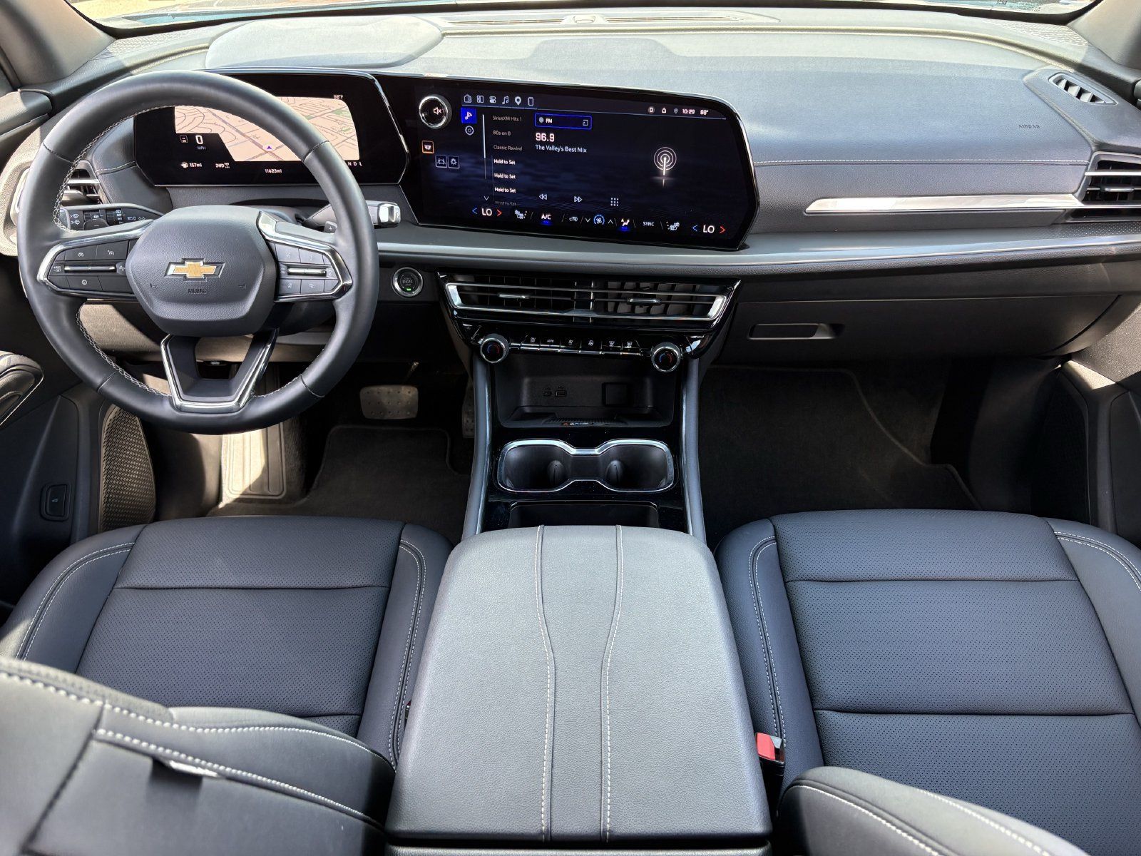 Used 2026 Chevrolet Traverse LT AWD/4WD image 18