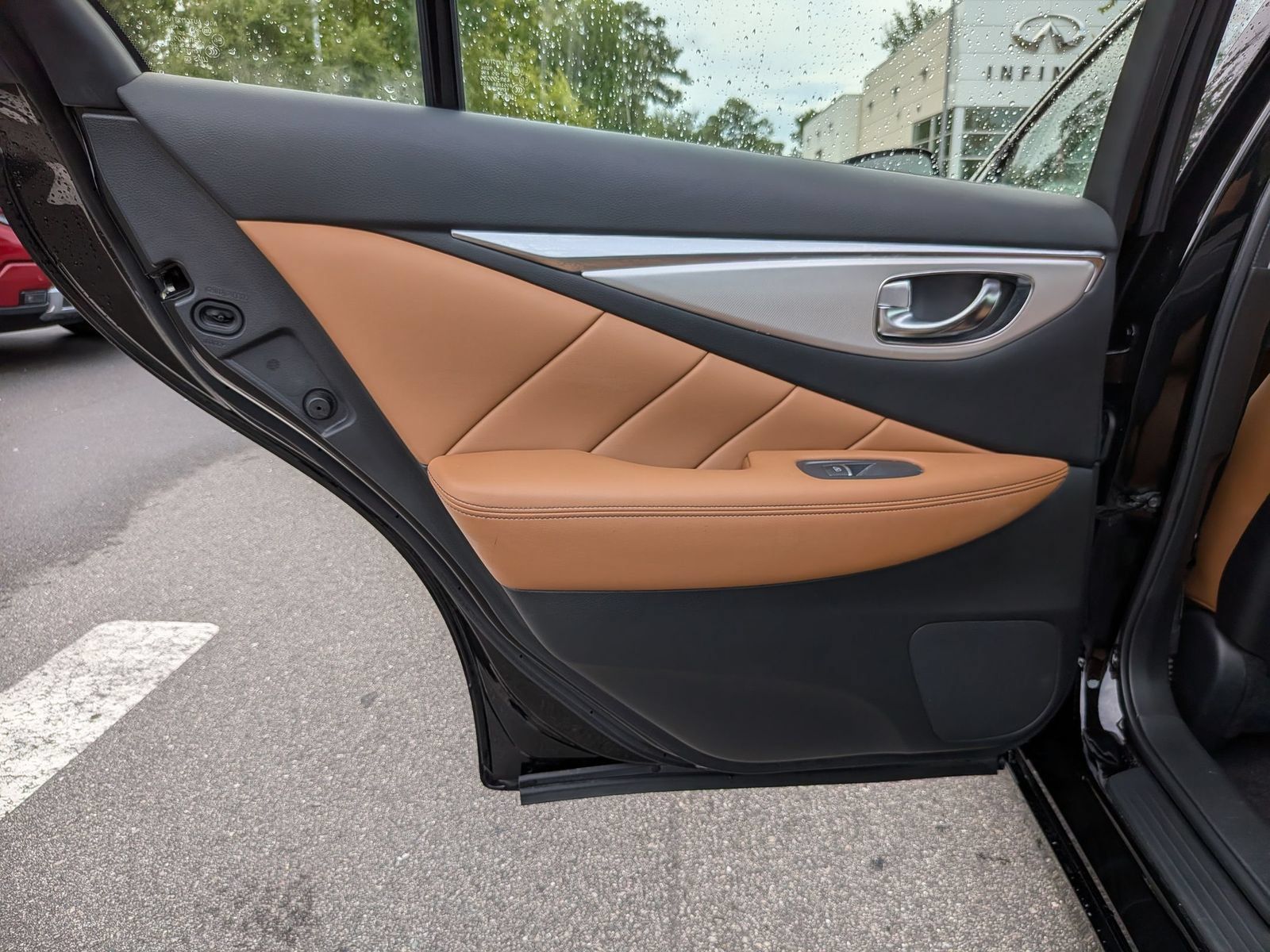 Used 2023 INFINITI Q50 Luxe w/ Cargo Package RWD image 27