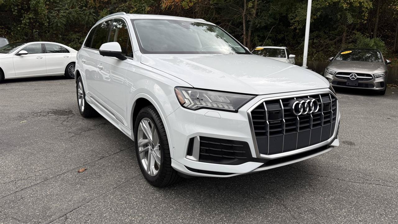 Used 2023 Audi Q7 2.0T Premium Plus w/ Premium Plus Package AWD/4WD image 21