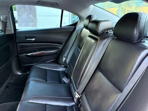 Used 2017 Acura TLX FWD image 25