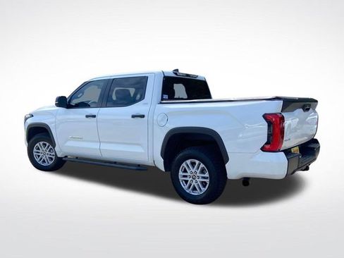 Used 2024 Toyota Tundra SR5 w/ SR5 Convenience Package AWD/4WD image 8