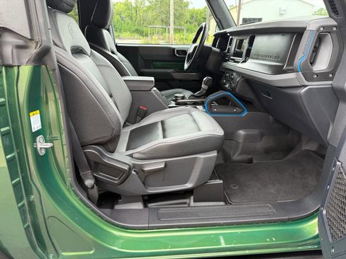 Used 2023 Ford Bronco Black Diamond image 24