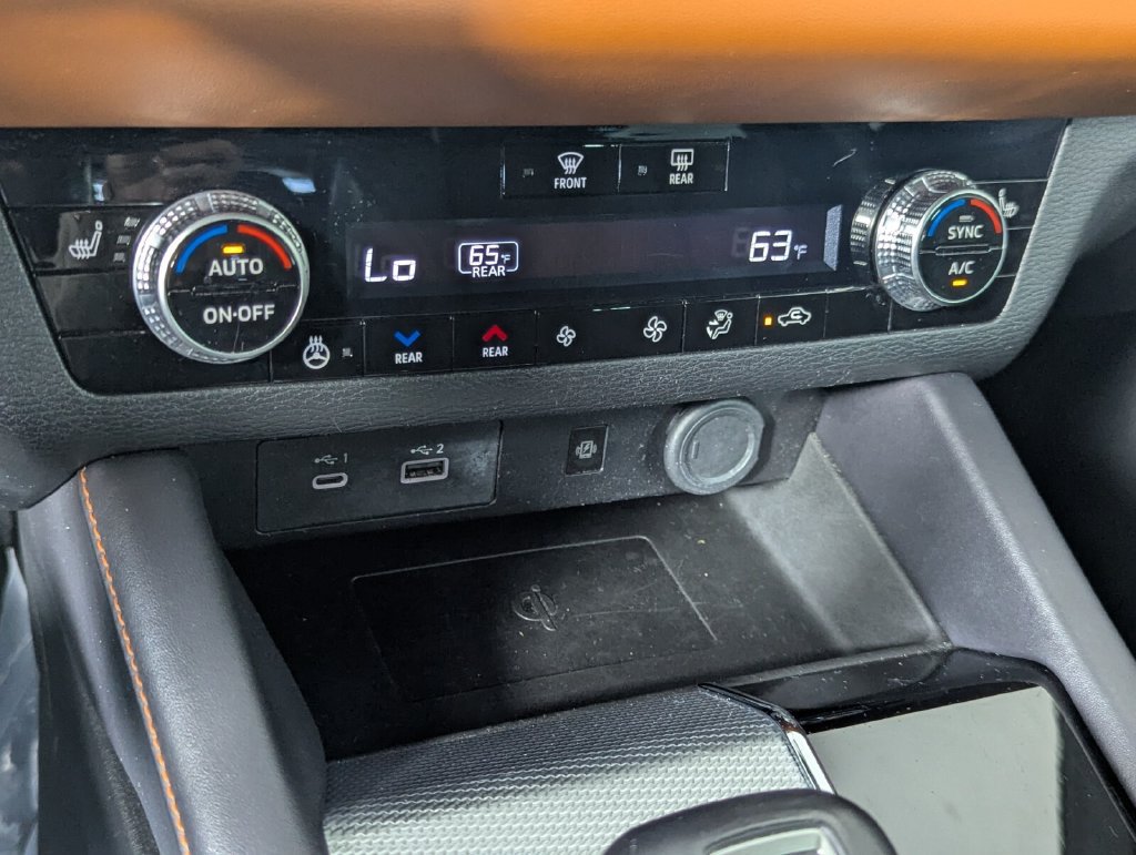 Used 2022 Mitsubishi Outlander SEL FWD image 19