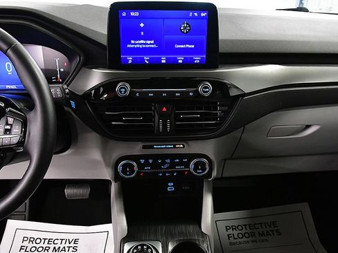 Used 2023 Ford Escape Active AWD/4WD image 26